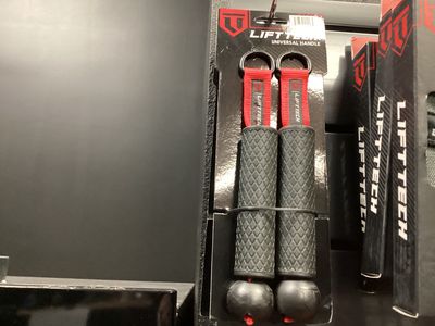 Universal Handle