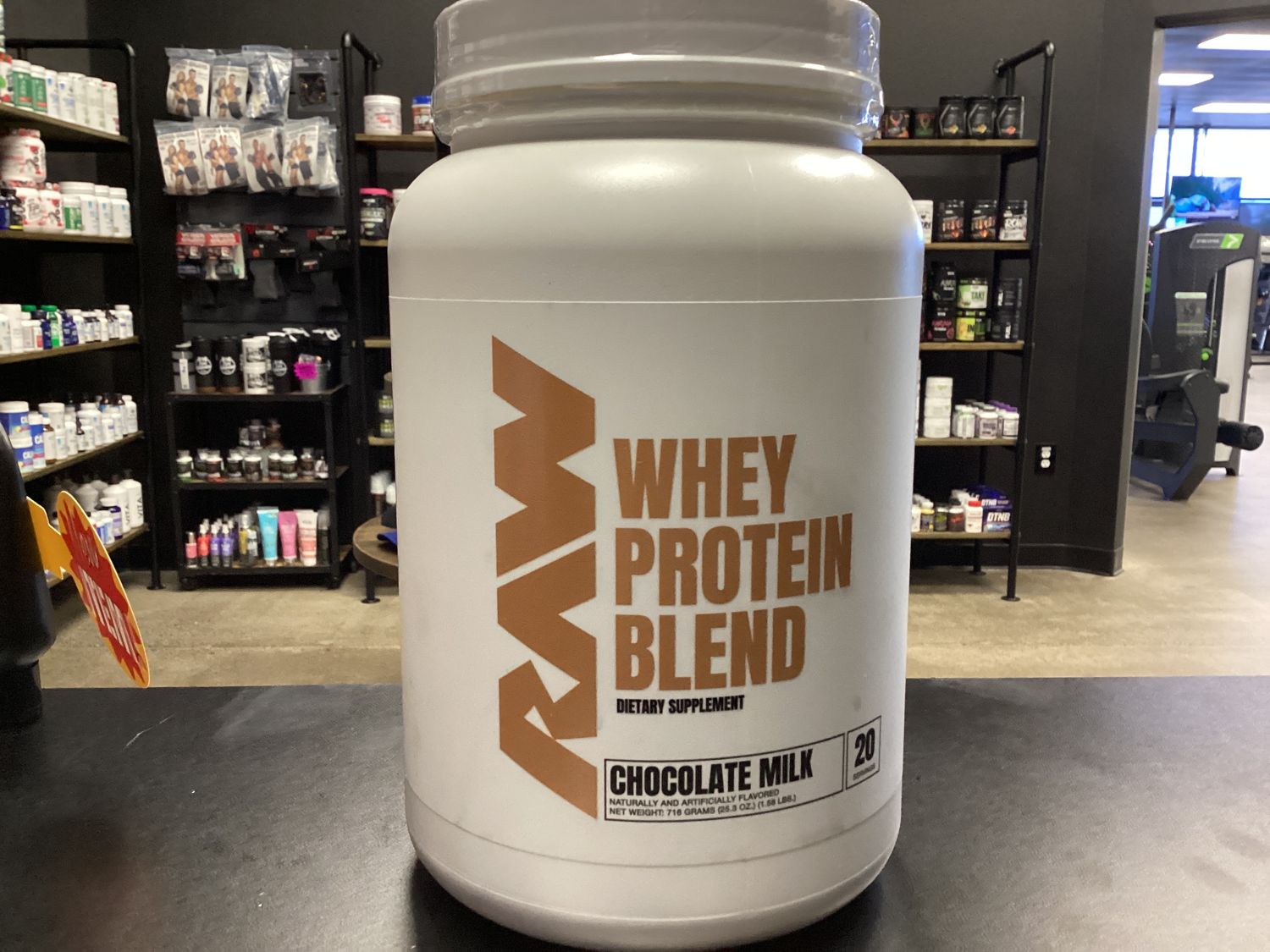 RAW Whey Protein Blend, Flavor: Chocolate milk