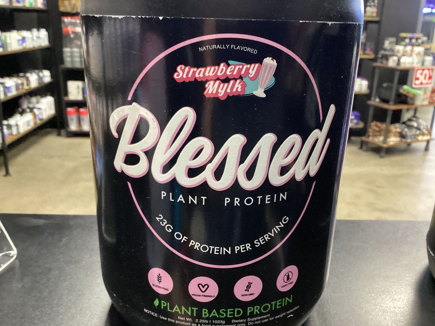 Blessed protein, Flavor: Strawberry mylk