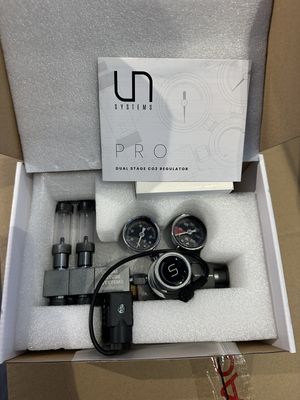 UNS PRO DUAL CO2 REGULATOR