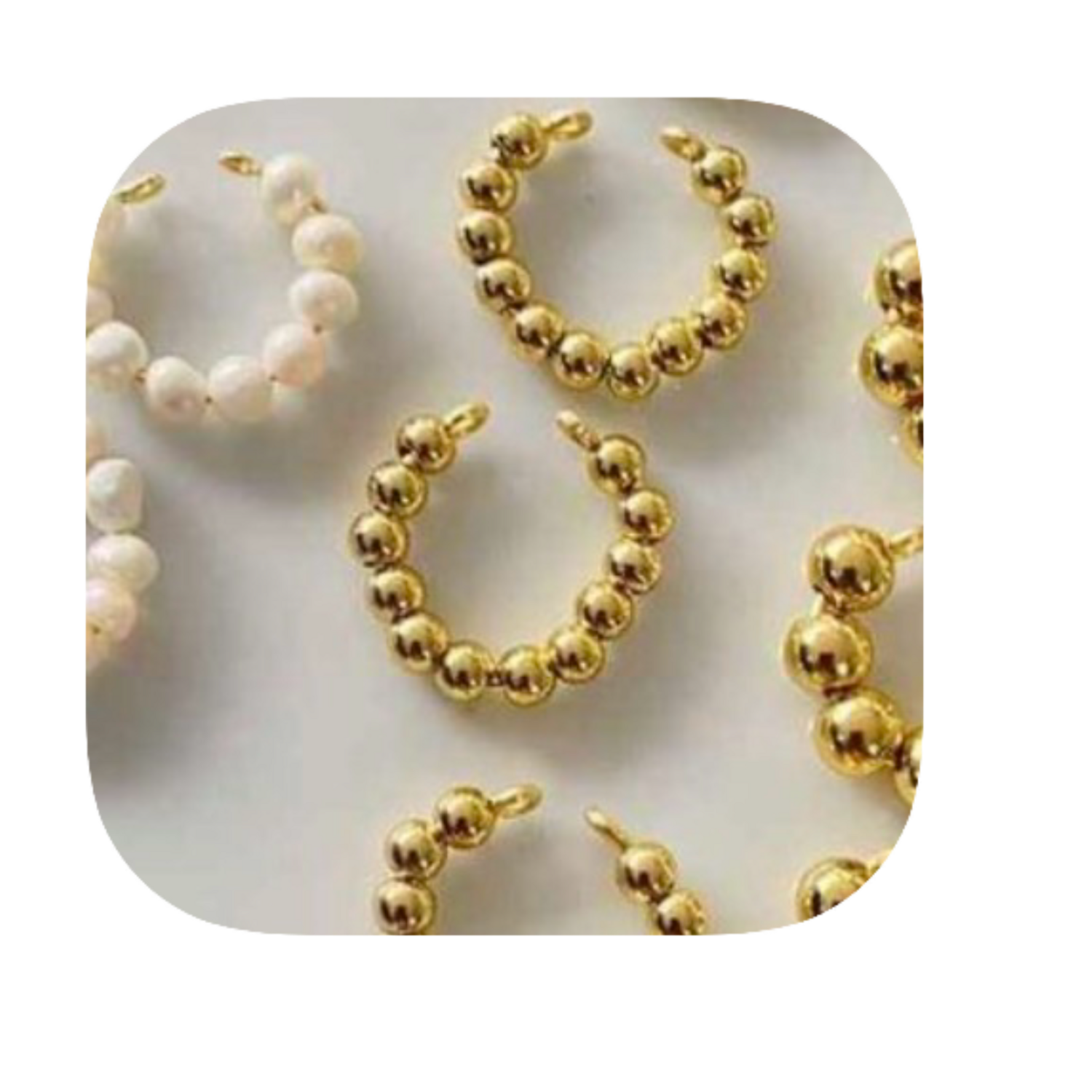 Earcuff Bolitas Doradas Pequeñas