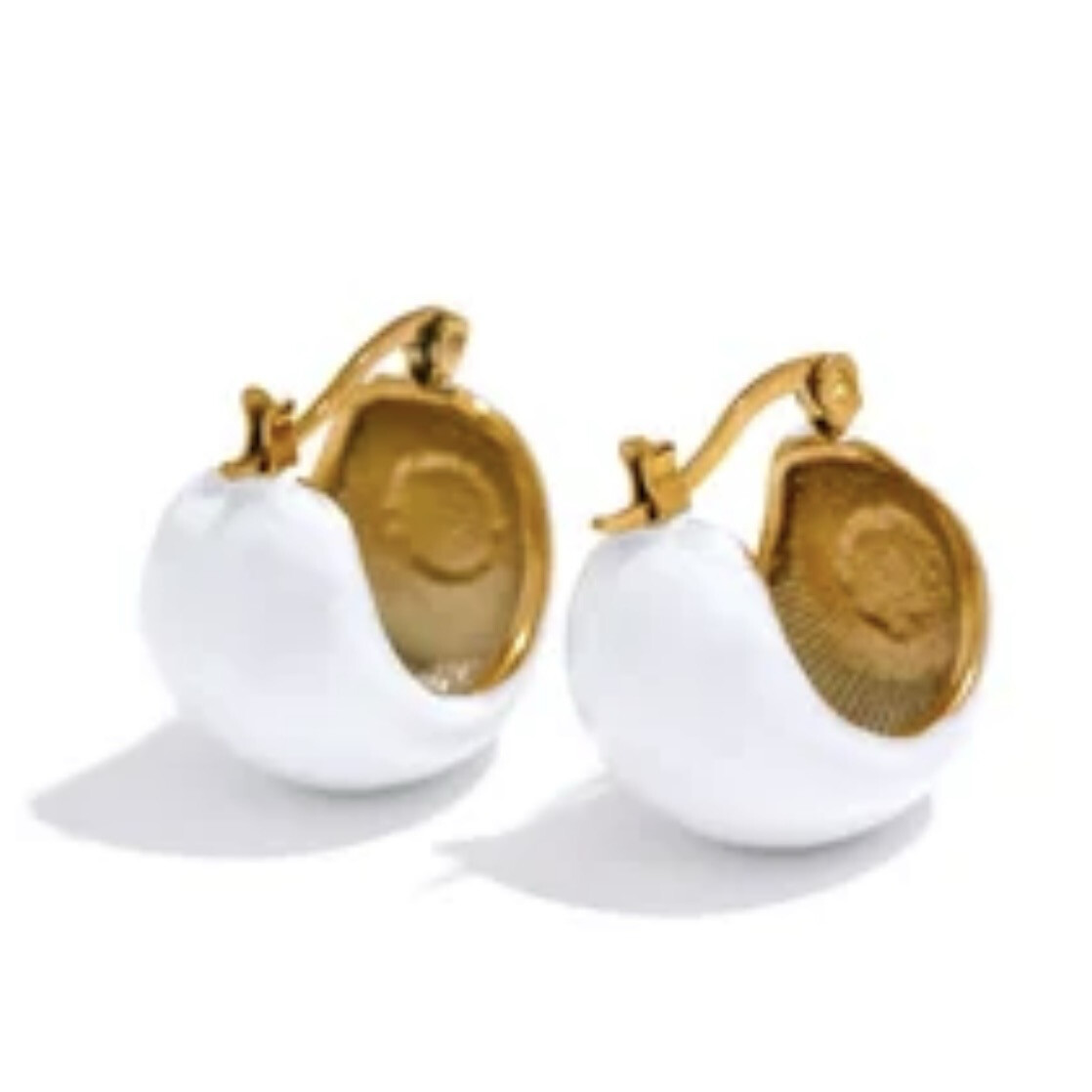 White Oil Drip Round