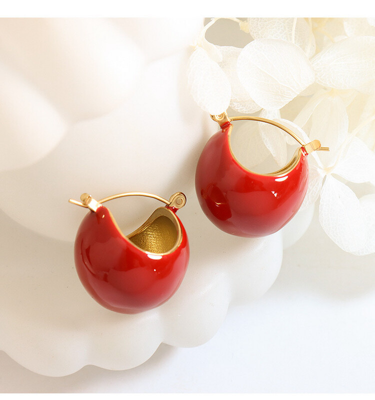 Red Oil Drip Round