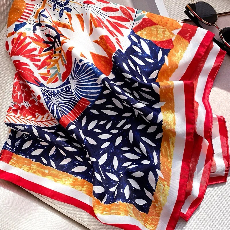 Red-Blue Leaves Scarf
