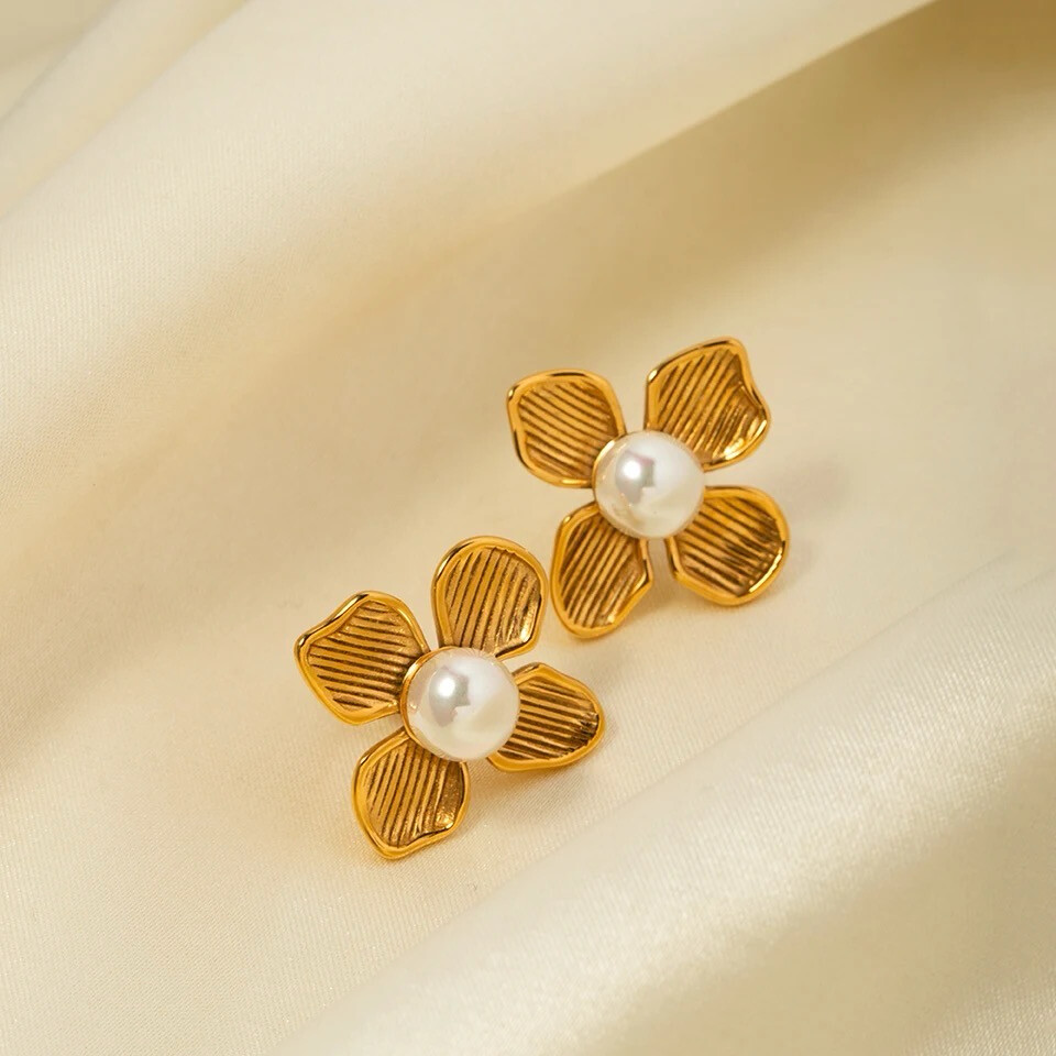 Flores con Perla