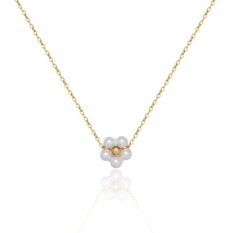 Flower Pearl Necklace