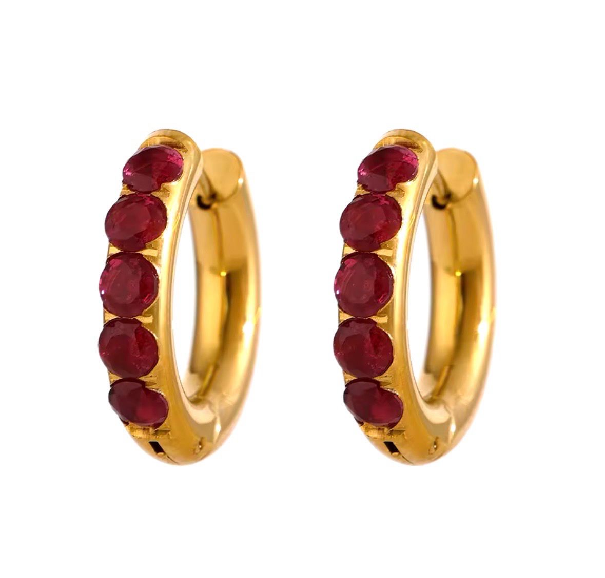Aretes con piedritas rojas