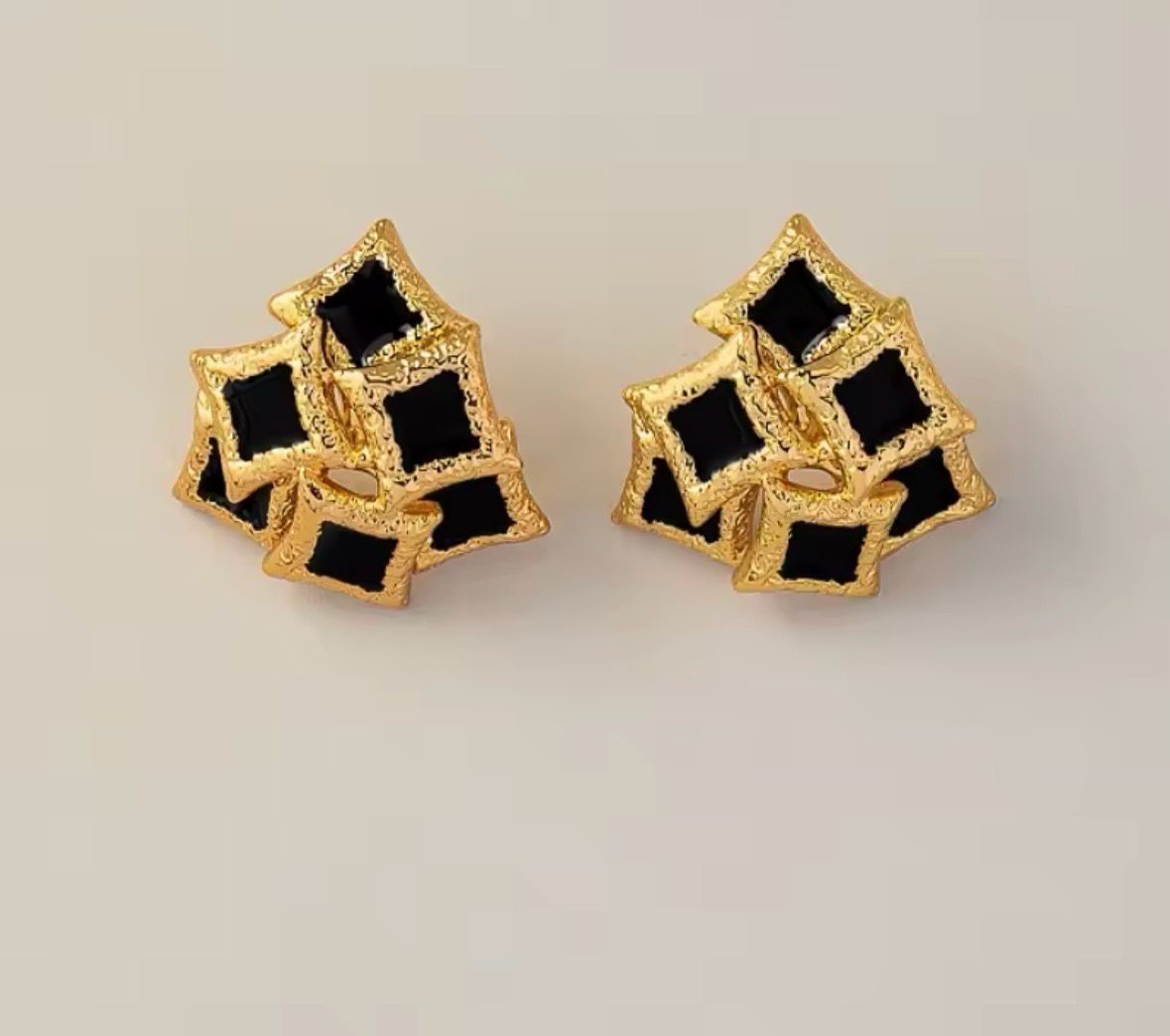 Geometric Irregular Black Stud Earrings