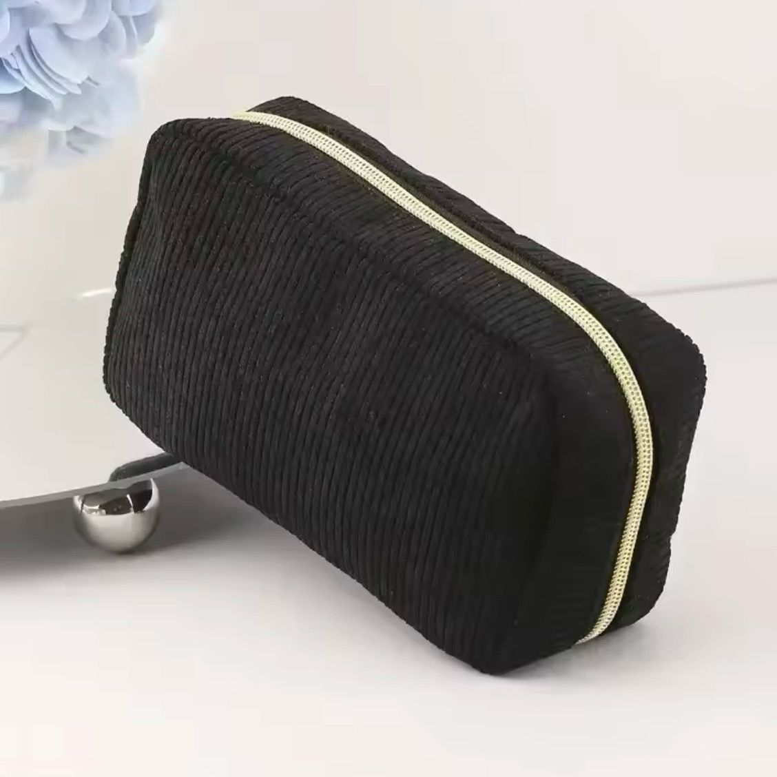 Estuche de Corduroy Negro
