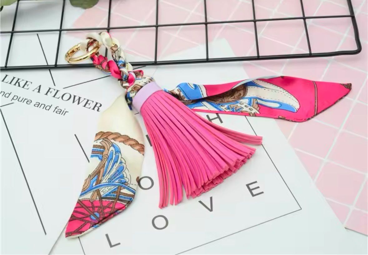 Fucsia  Keychain Bowknot Scarf