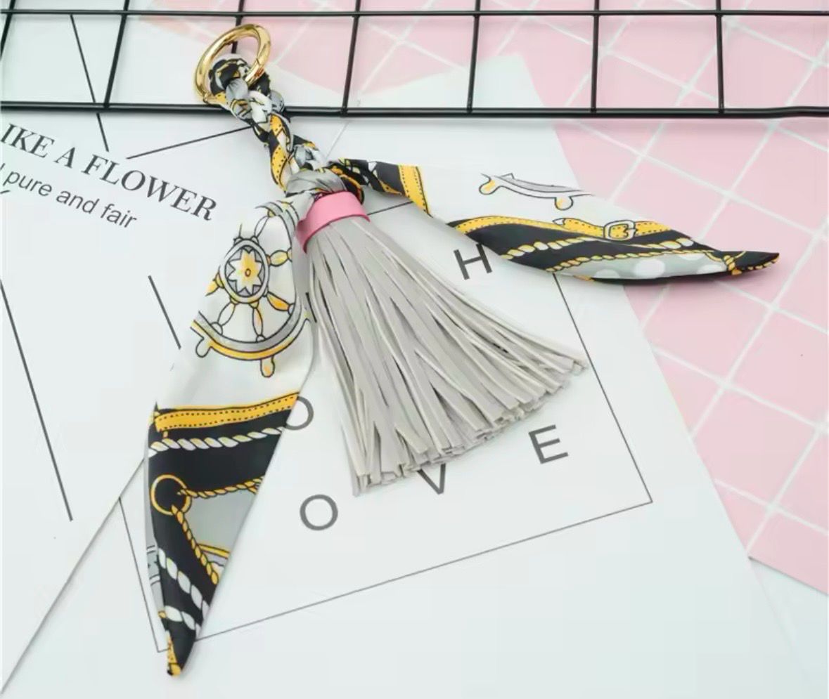 Black Gray  Keychain Bowknot Scarf