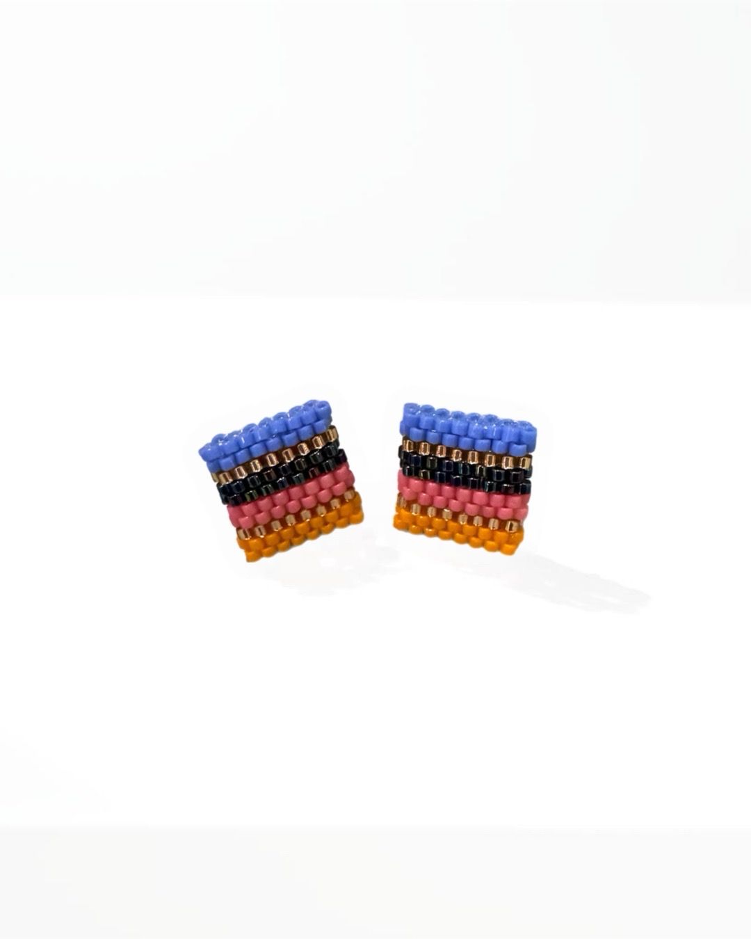 Studs mostacilla