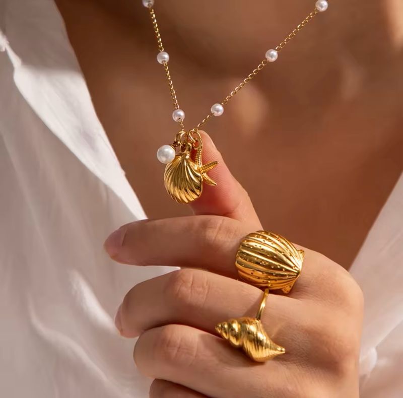Shell Necklace