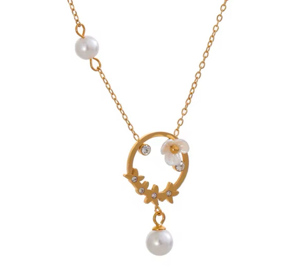 Flower Pearl Necklace