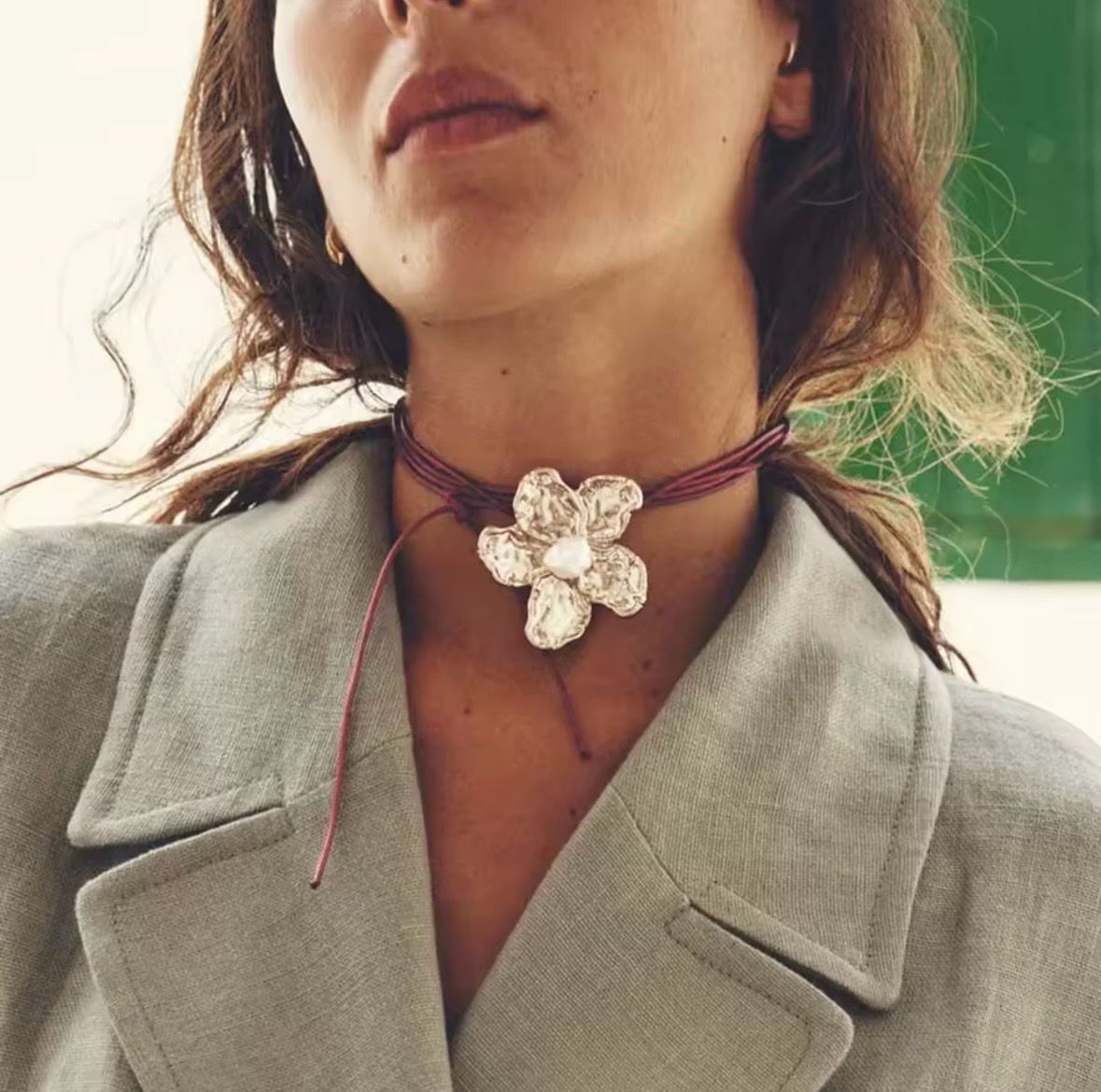 Vintage Necklace Flower