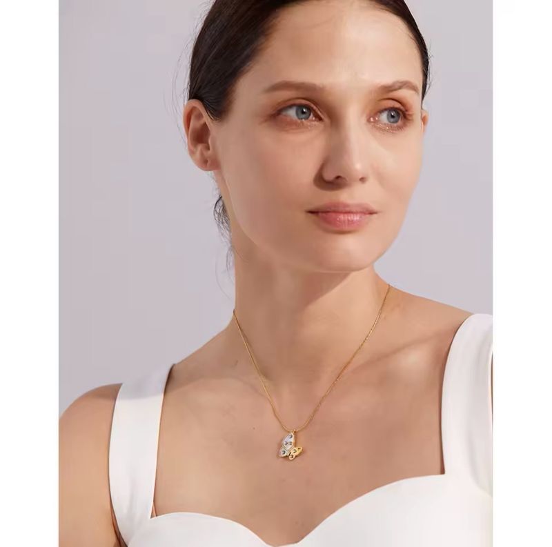 Butterfly Nácar Necklace