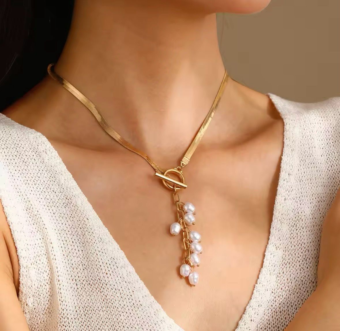 Elegant Pearl Necklace