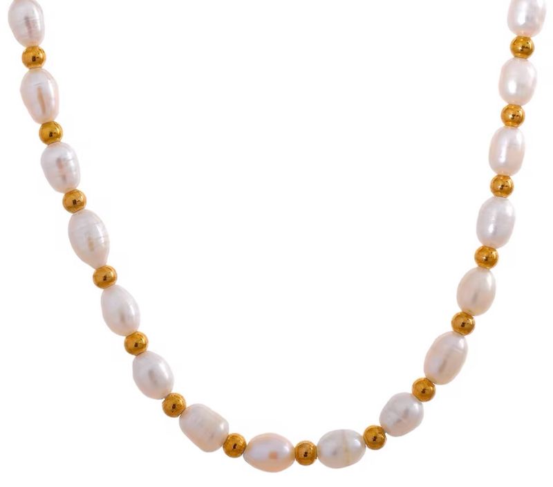 Gold Pearl Necklace