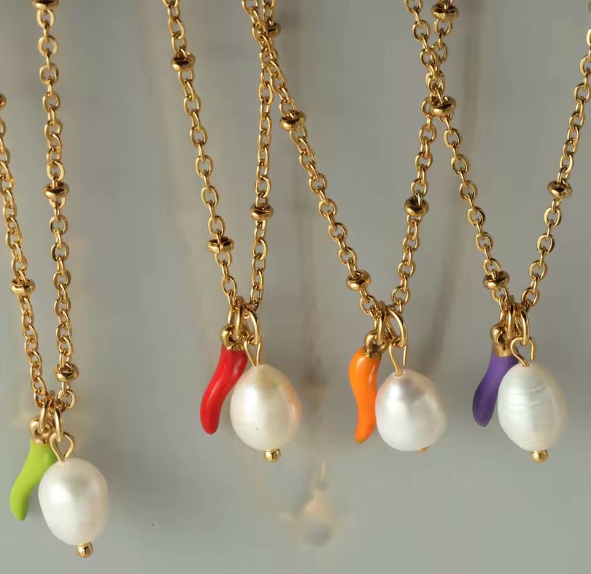 Chili Pearl Necklace