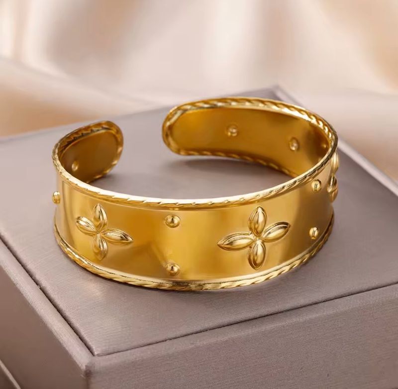 Flower Vintage Bracelet