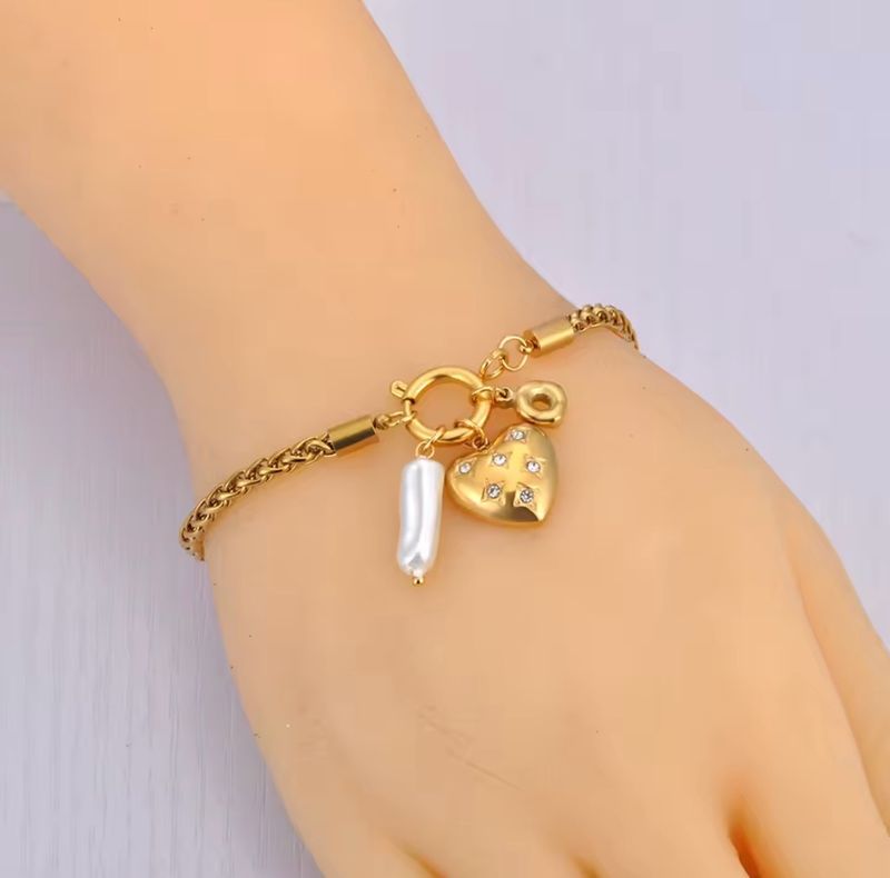 Heart Pearl Bracelet