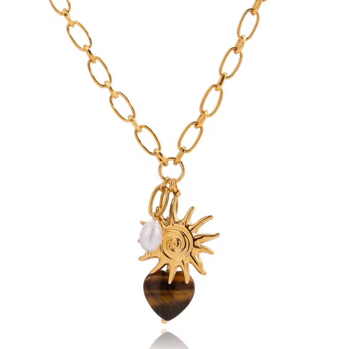 Elegant Heart Pendant Necklace