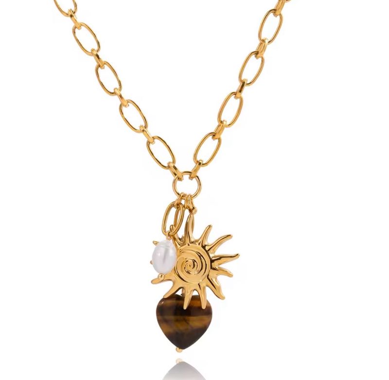 Elegant Heart Pendant Necklace