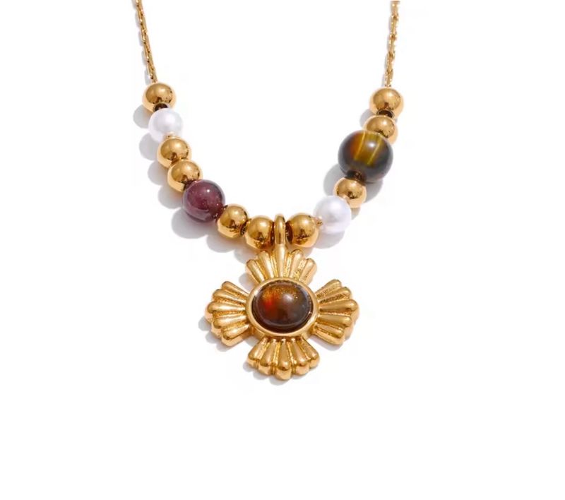 Flower Pendant Necklace