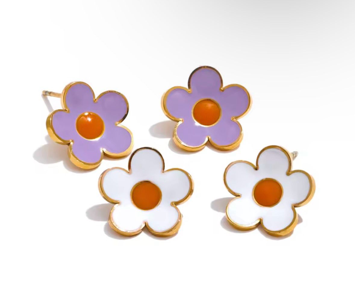 Florecitas Studs