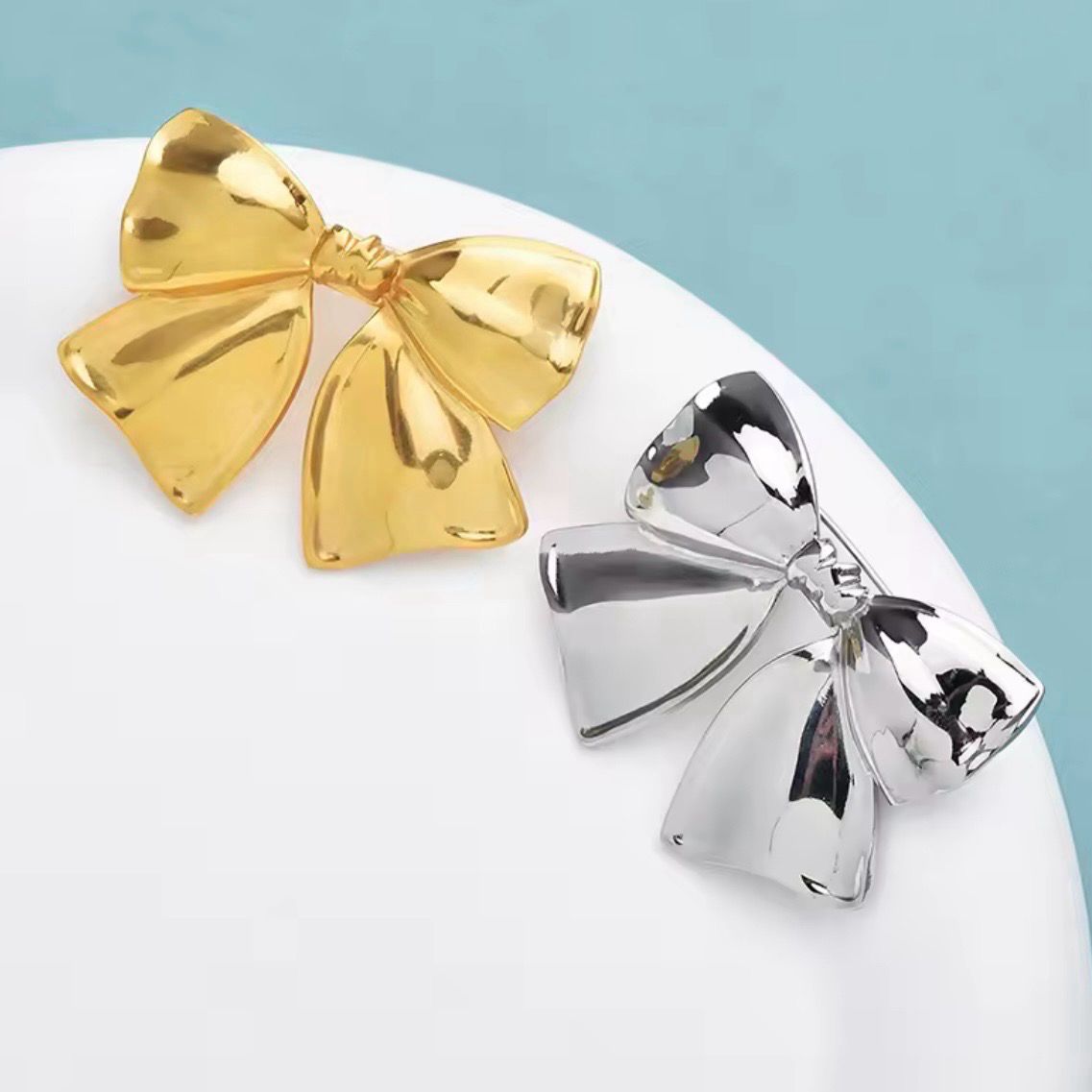 Bow Brooch