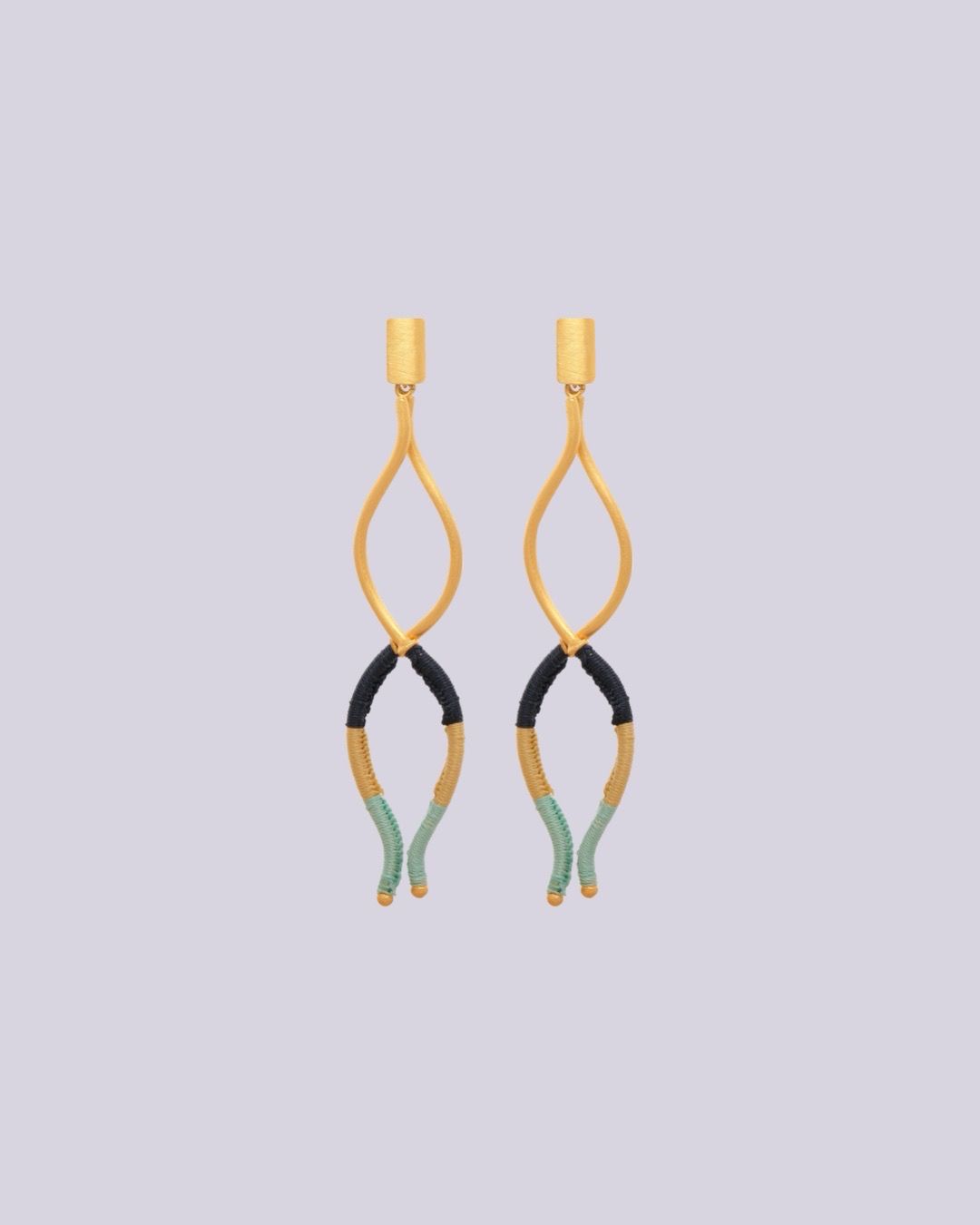 Aretes Olas Encontradas