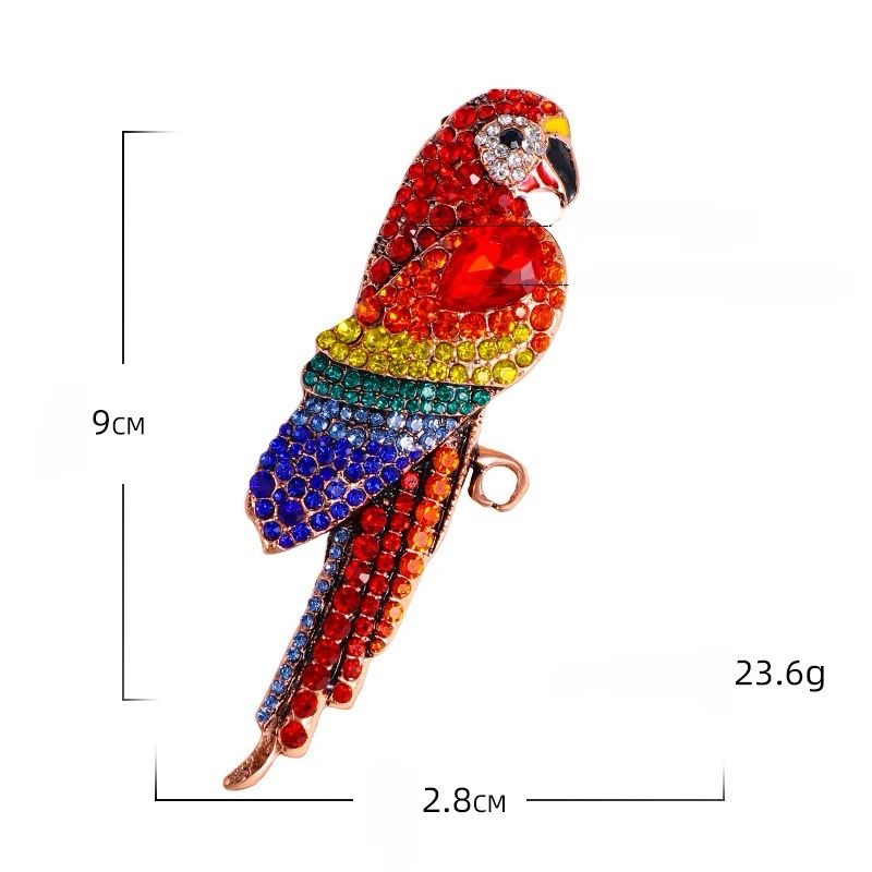 Guacamaya Brooch