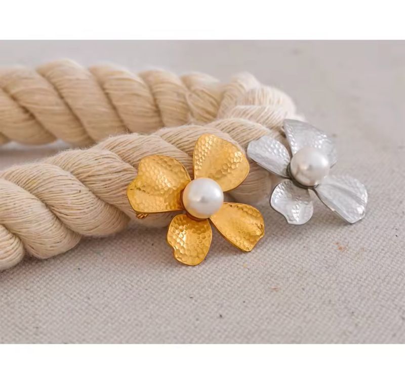 Flower Brooch