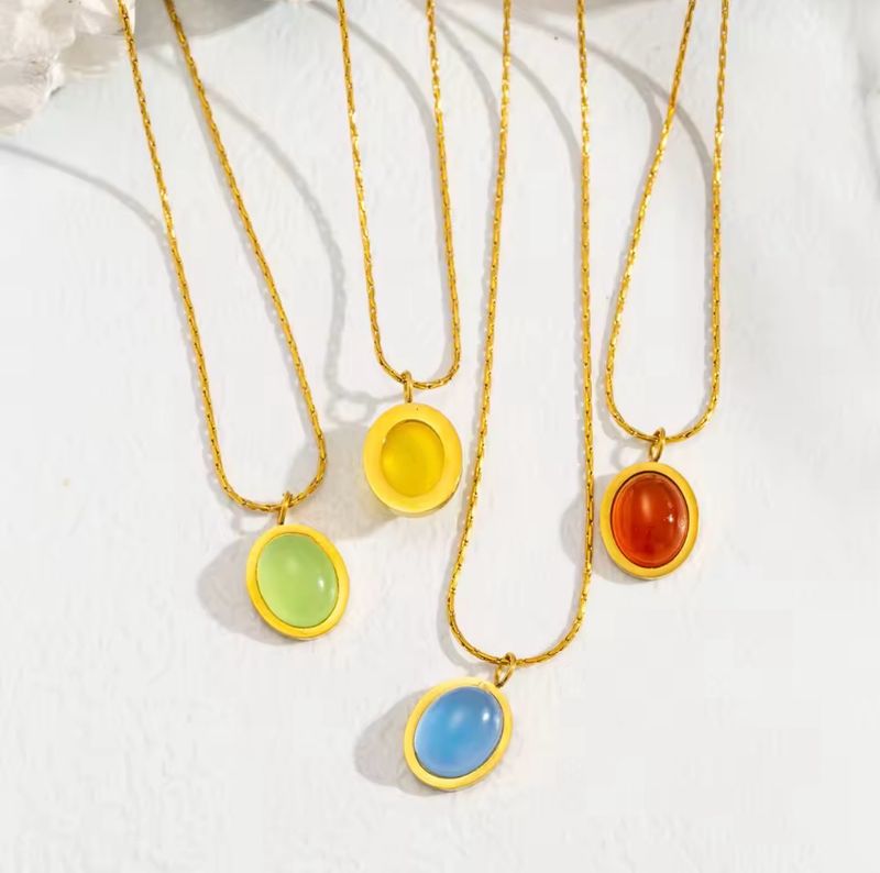 Natural Pendant Necklace