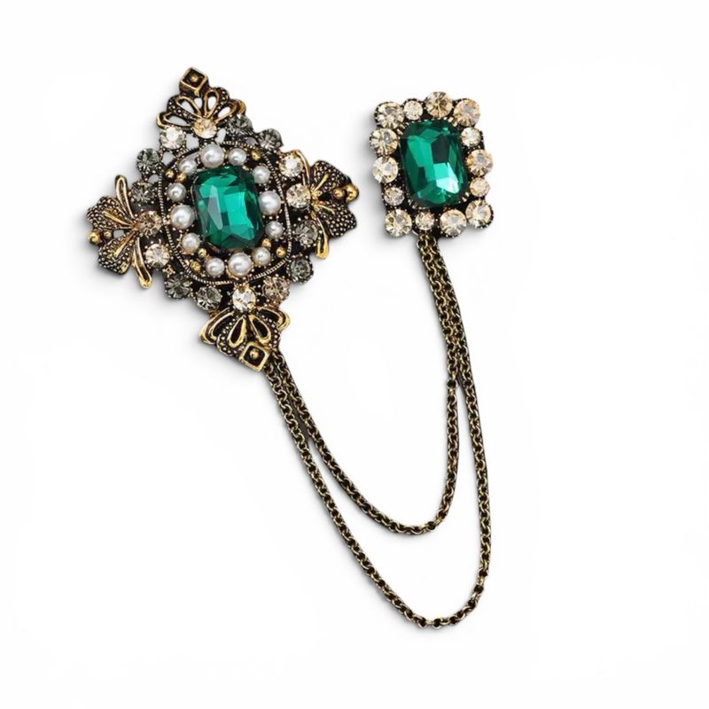 Green Vintage Brooch