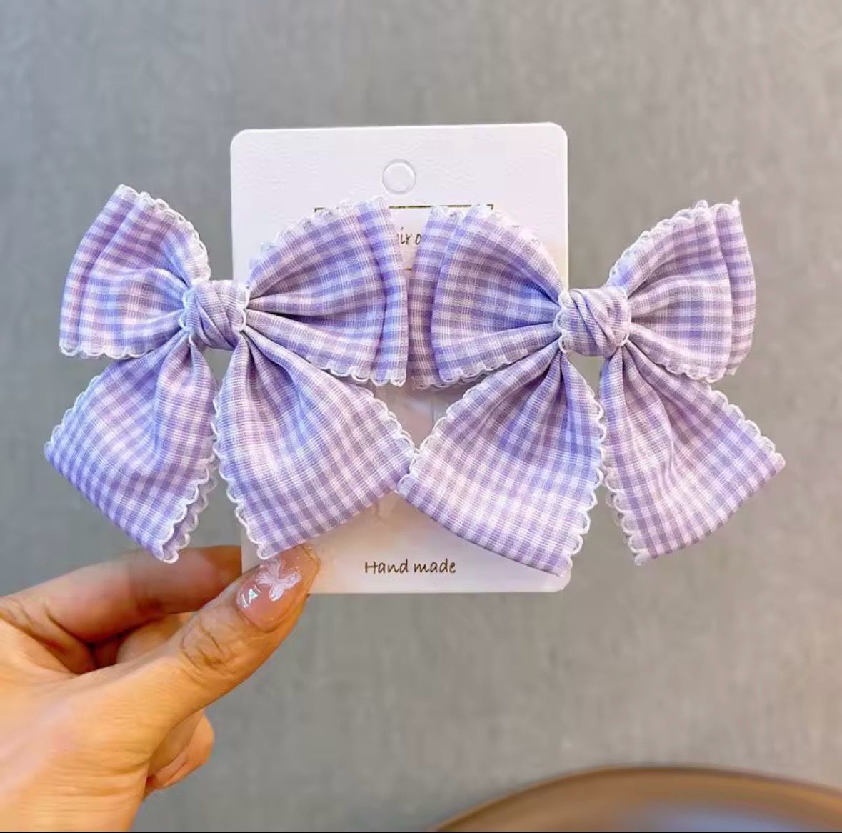 Set de moñitas moradas