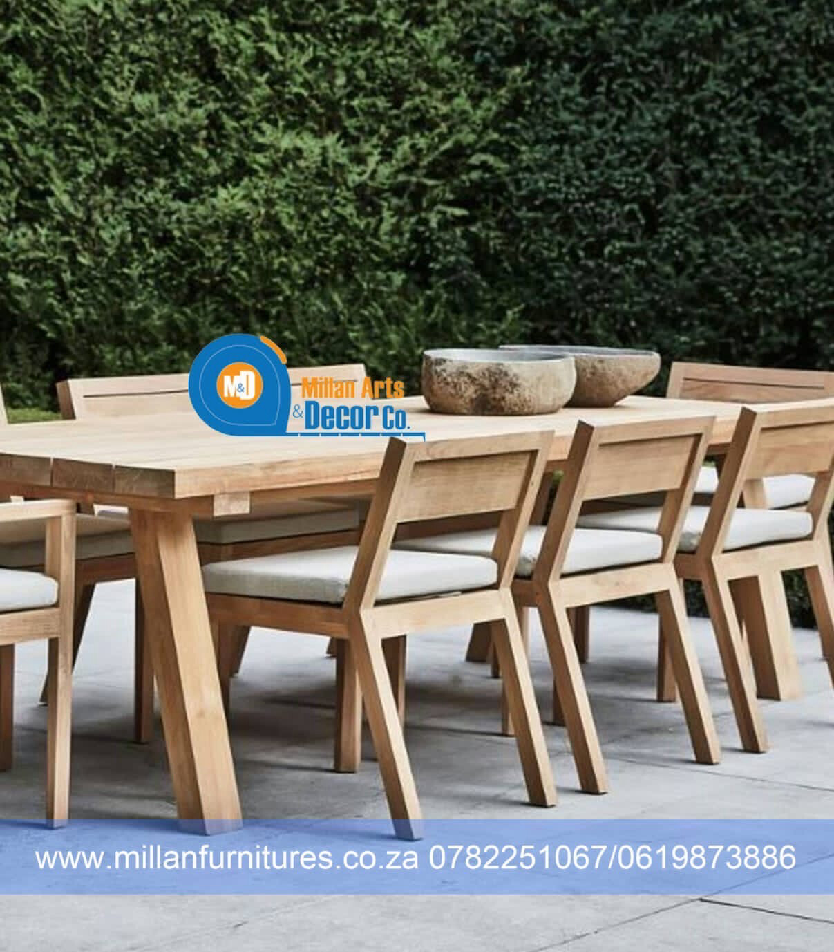 Superior dinning table and chairs set
