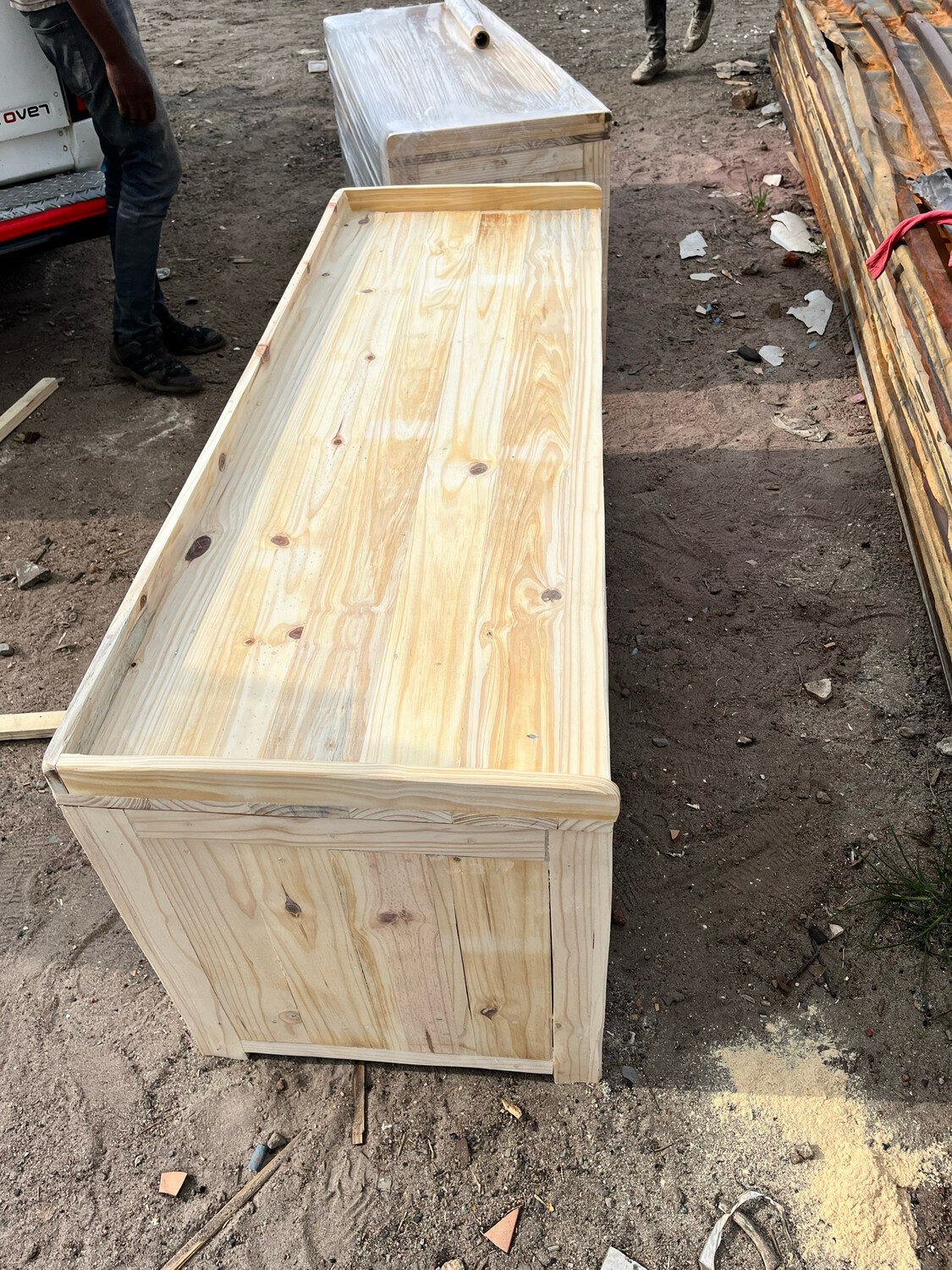 Storage box