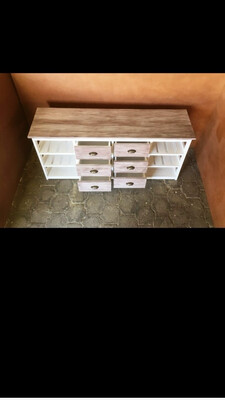 Sporadic-chest of drawers