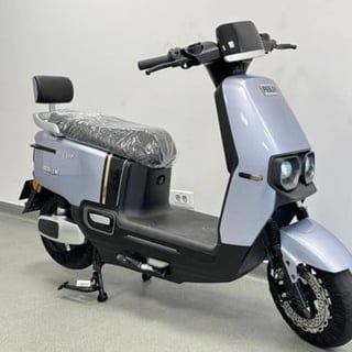 E-Scooter, E-Moped Elektrischer Roller KUBA GREE08
