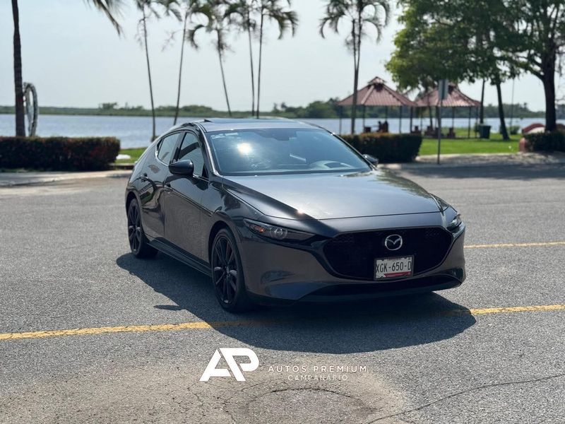 Mazda 3 Hb Signature