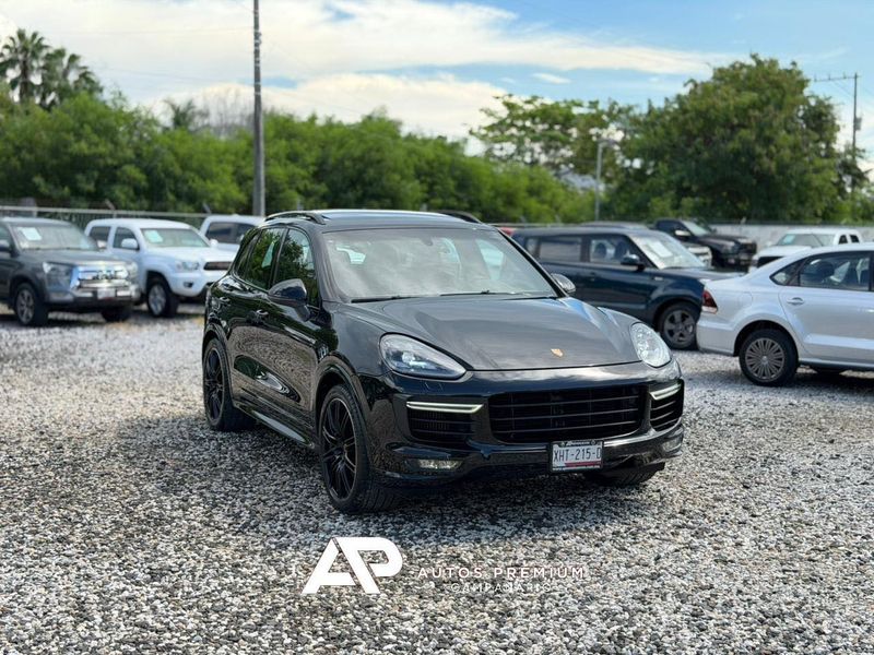 Porsche Cayenne GTS 2016