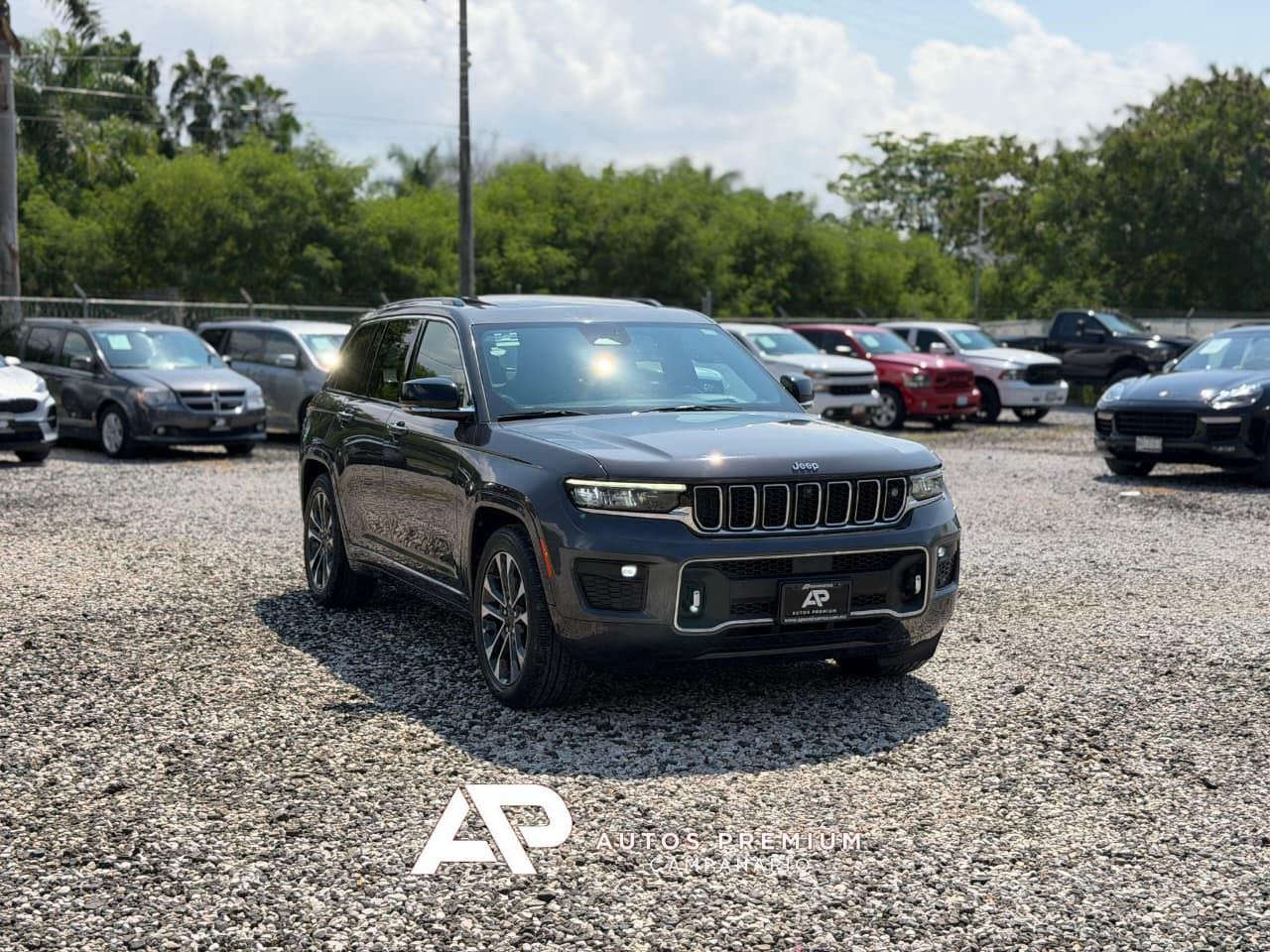 Jeep Grand Cherokee Overland 2022