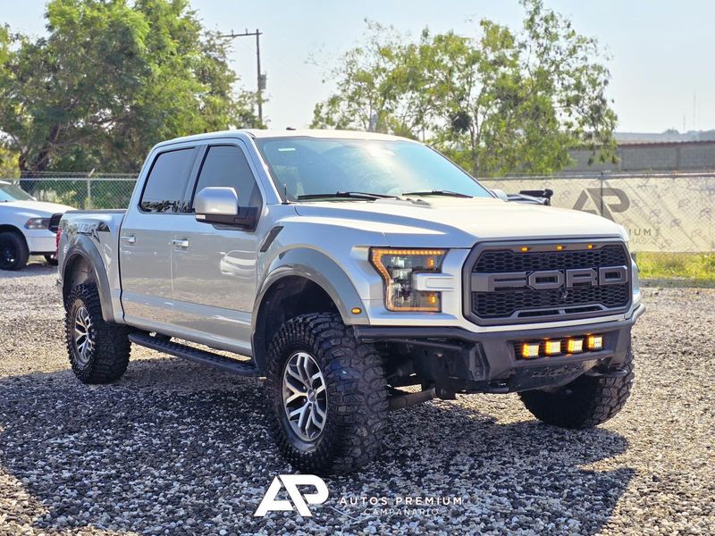 Ford F150 Raptor 2017