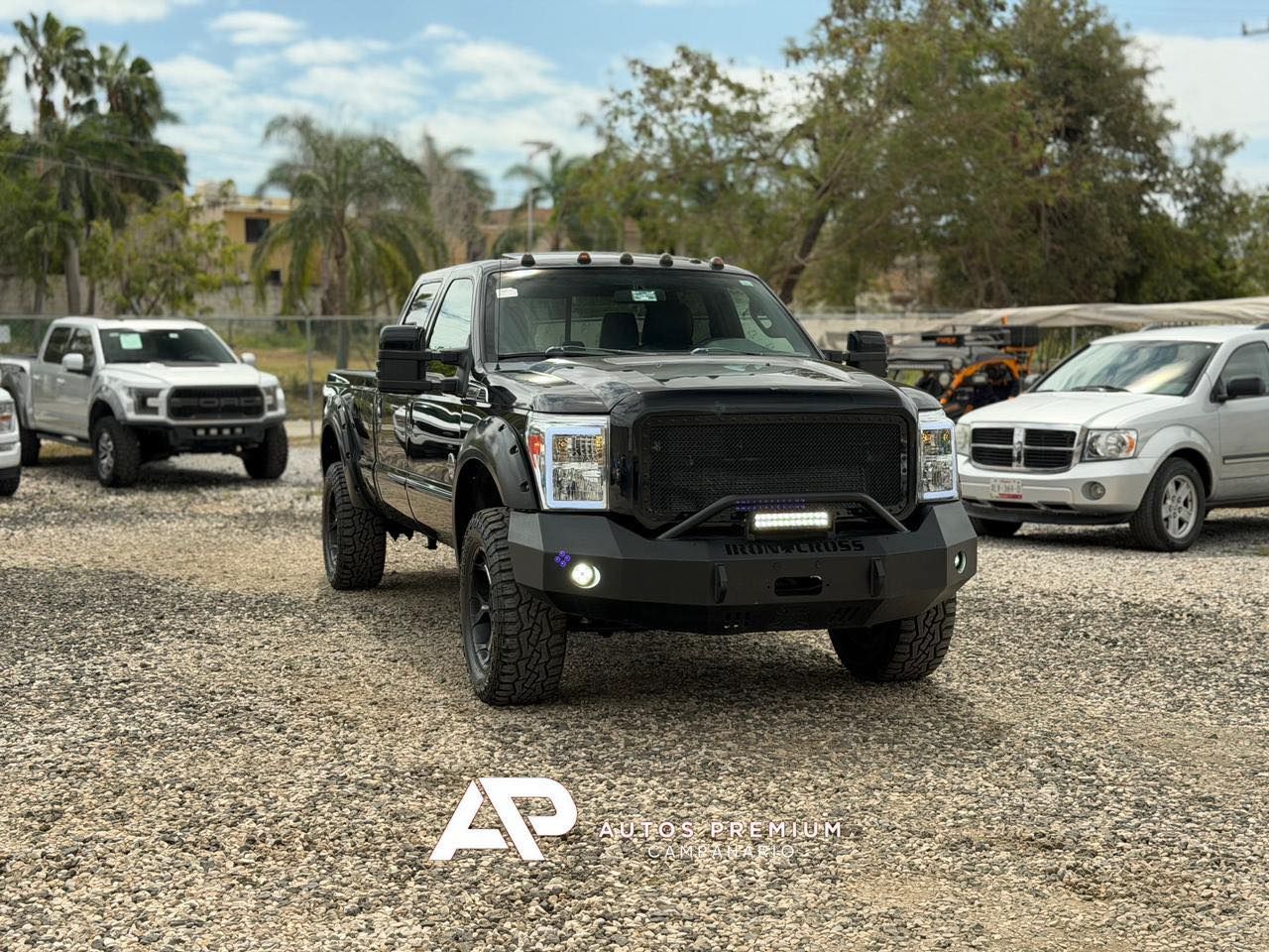 Ford F350 4x4 Lariat 2011