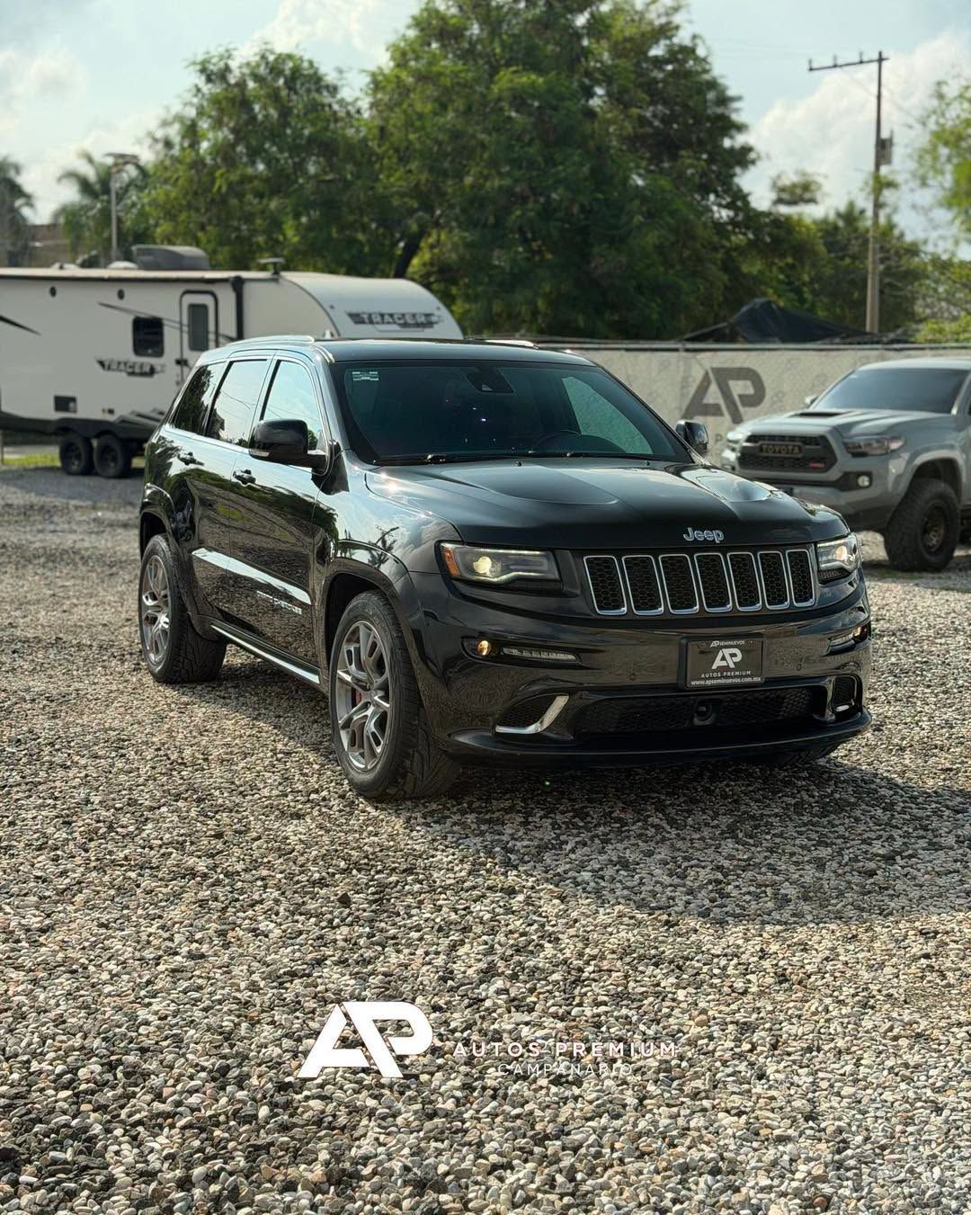 Jeep Grand Cherokee Srt8 2014
