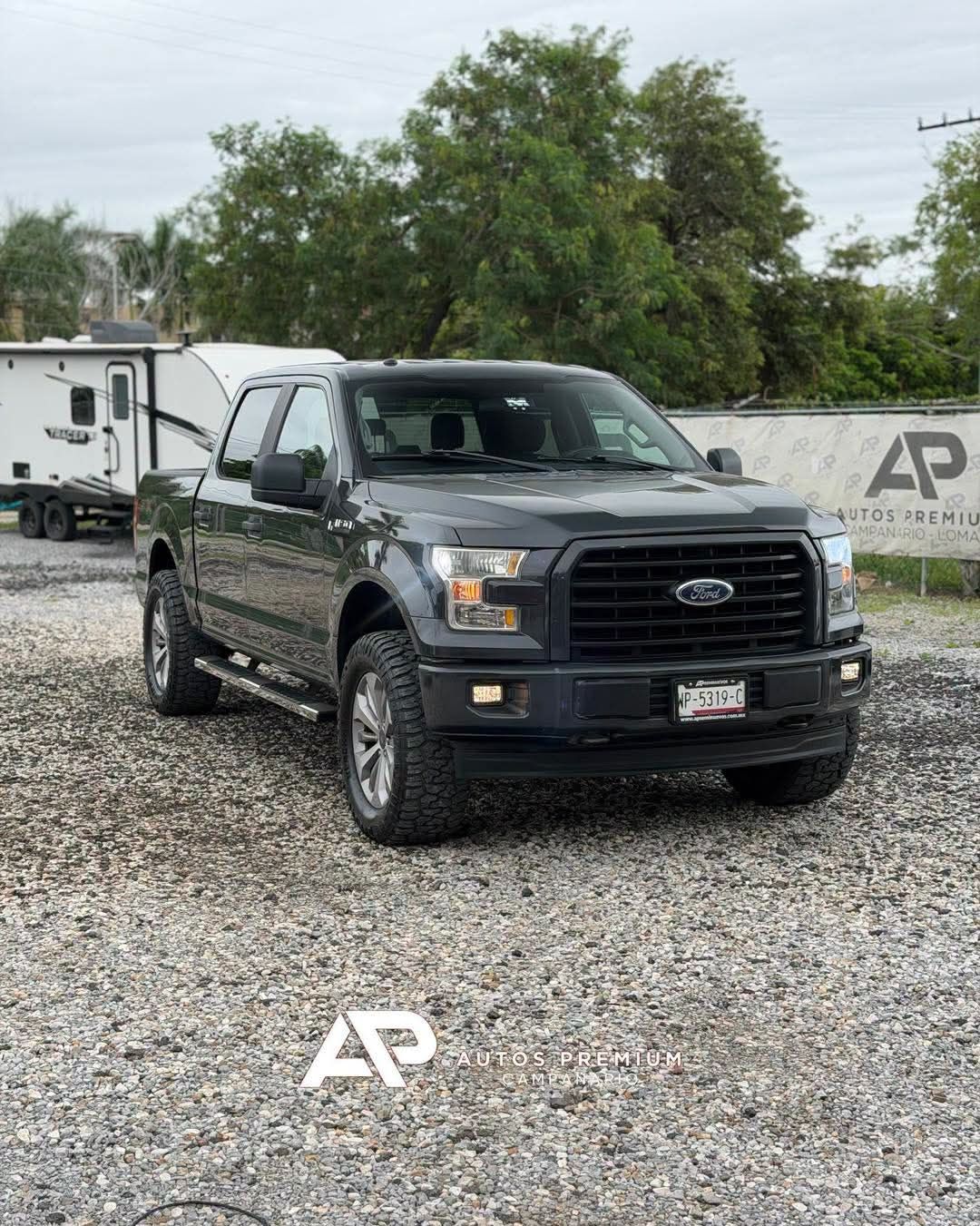 Ford F150 STX 4x4 2017