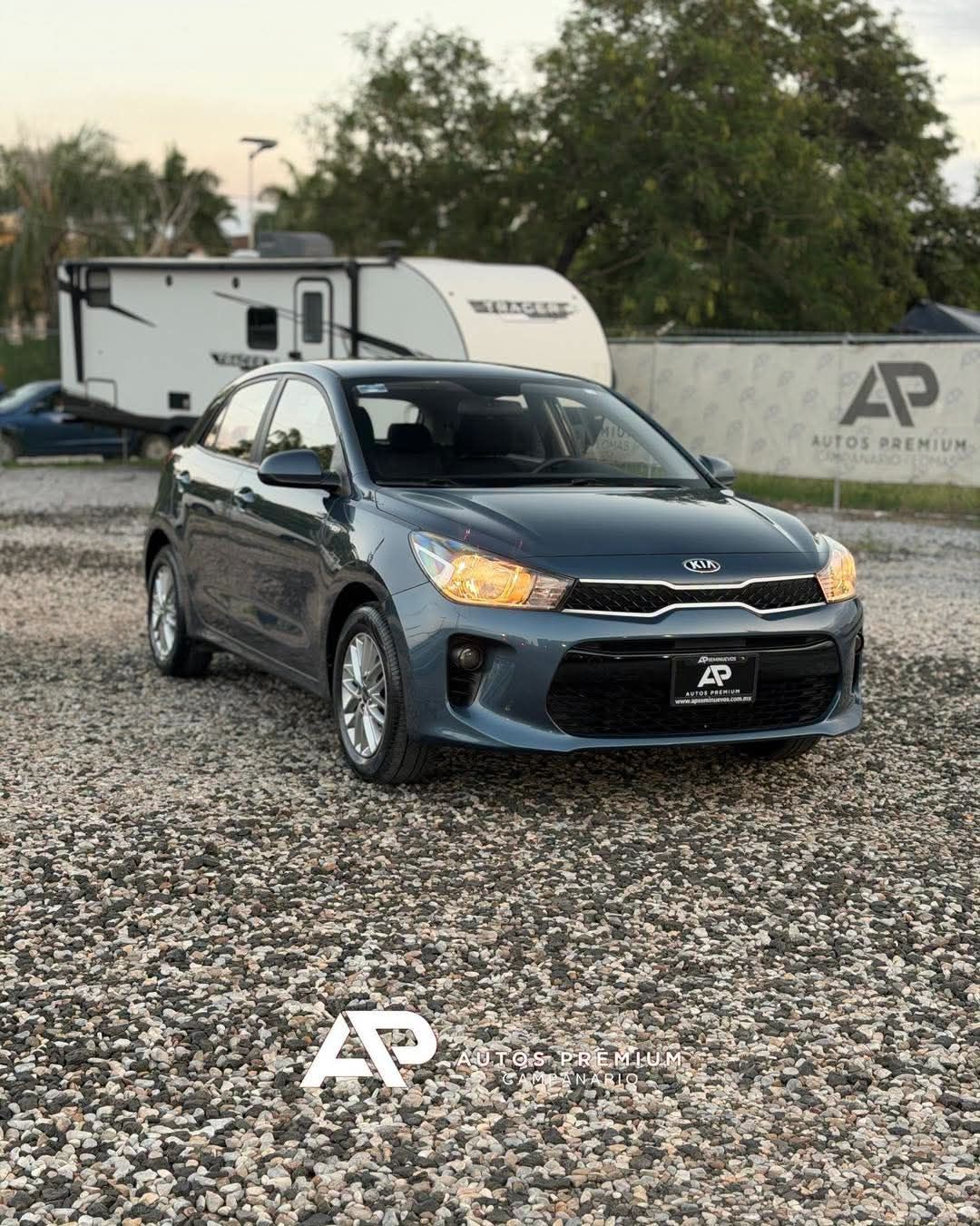 Kia Rio Hb EX 2020