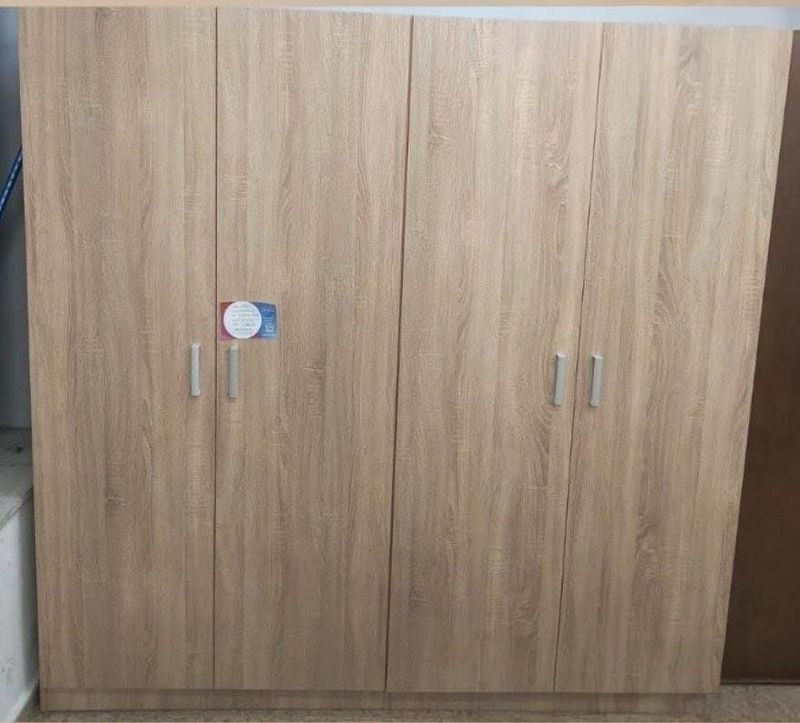 ARMARIO 4 PUERTAS LARGAS CAMBRIAN