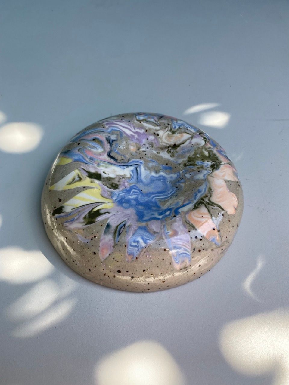 Pebble Tray - sunflower